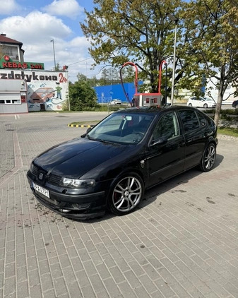Seat Leon cena 13800 przebieg: 378000, rok produkcji 2000 z Sianów małe 154
